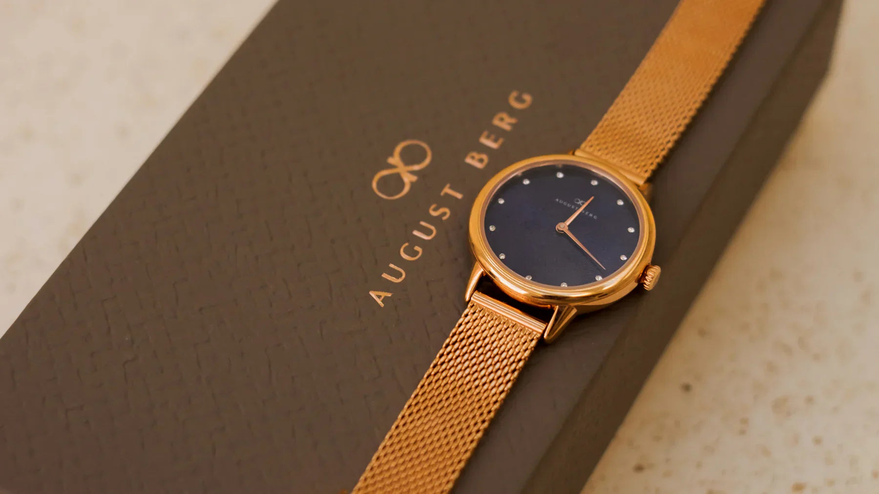 Khám Phá Sự Tối Giản Của Bộ Sưu Tập Serenity Petite