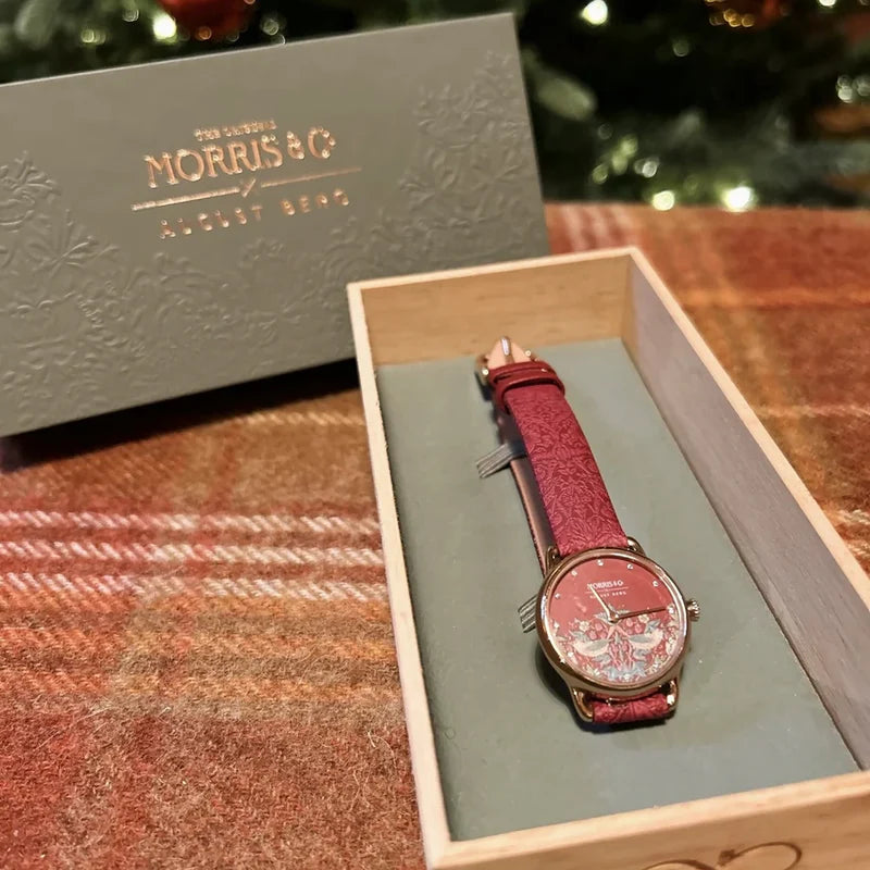 Petite Strawberry Thief Crimson