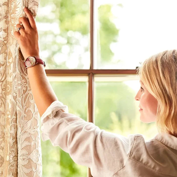 Strawberry Thief Crimson