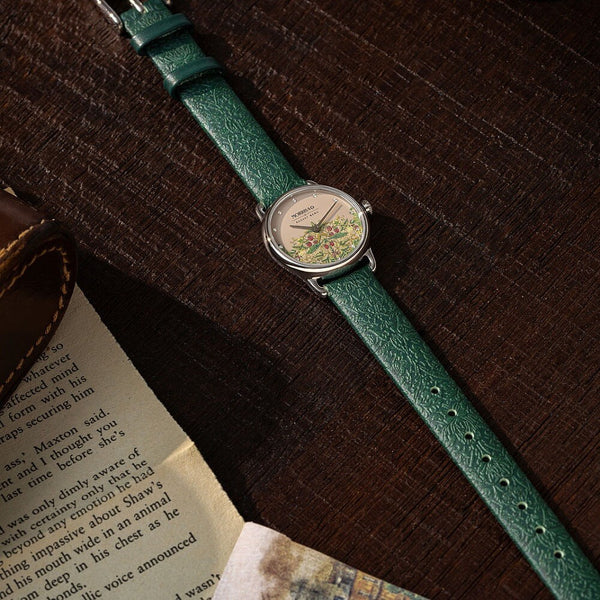 Petite Strawberry Thief Fennel